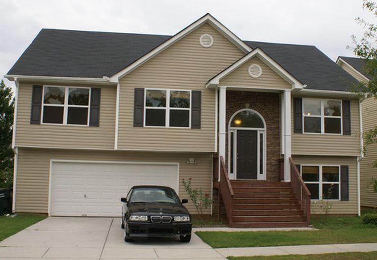 3168 Meadow Point Drive