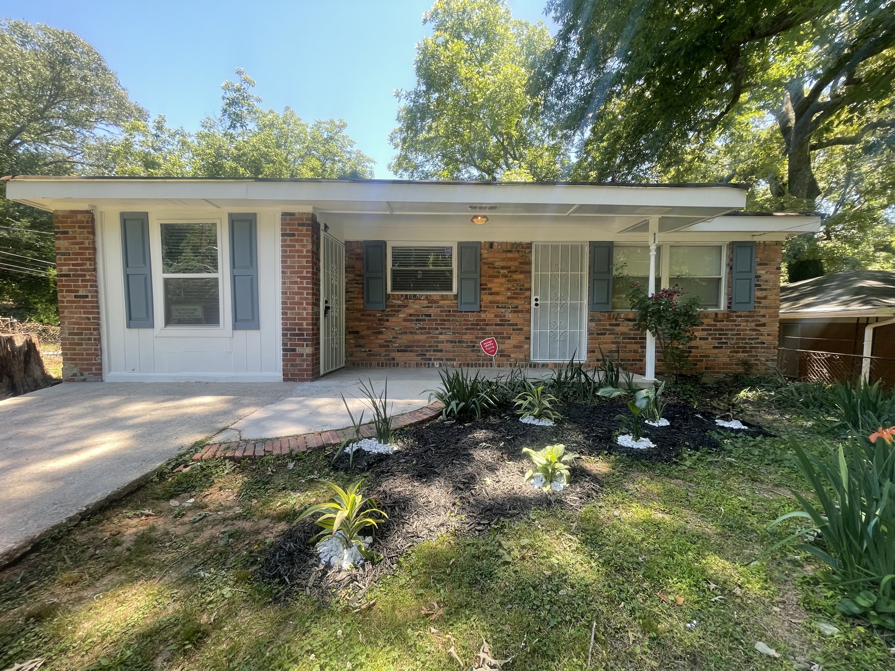 3128 Waters Road Southwest